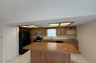 813 Poinciana St, Rockledge, FL 32955 - Photo 3