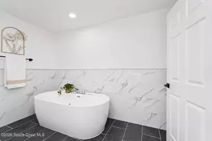 1137 Hill Ave NW, Palm Bay, FL 32907 - Photo 23