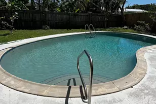 205 Melbourne Ave, Indialantic, FL 32903 - Photo 17