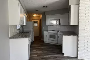 205 Melbourne Ave, Indialantic, FL 32903 - Photo 5