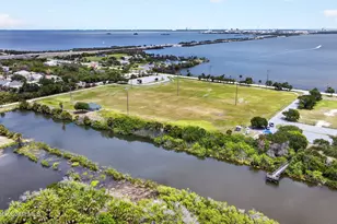 2205 Windsor Dr, Merritt Island, FL 32952 - Photo 59
