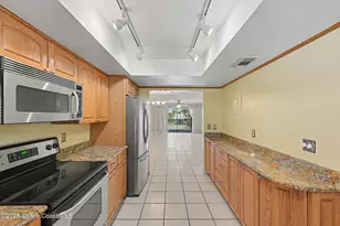 5807 N Atlantic Ave, Cape Canaveral, FL 32920 - Photo 11