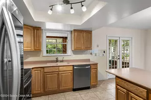 1005 Crazyhorse Ave NW, Palm Bay, FL 32907 - Photo 25