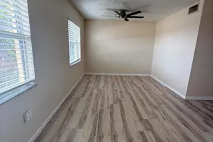 837 Hickory St, Melbourne, FL 32901 - Photo 3