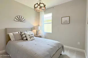 1738 Echelon Point Way NW, Palm Bay, FL 32907 - Photo 9