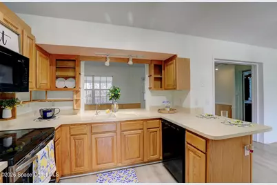 243 Dickens Avenue, Sebastian, FL 32958 - Photo 11