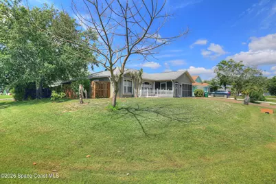 243 Dickens Avenue, Sebastian, FL 32958 - Photo 5