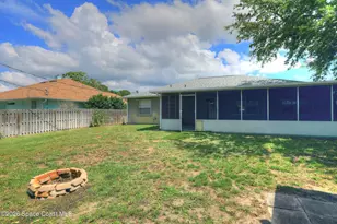 243 Dickens Ave, Sebastian, FL 32958 - Photo 27