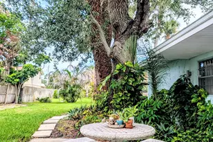 615 Oak Ridge Dr, Indialantic, FL 32903 - Photo 51