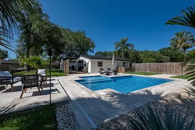 938 Pembroke Avenue NE, Palm Bay, FL 32907 - Photo 15