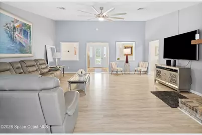 2582 Empire Avenue E, Melbourne, FL 32934 - Photo 9