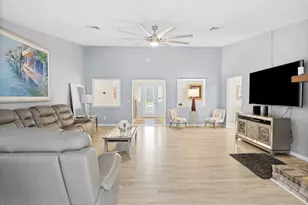 2582 Empire Ave E, Melbourne, FL 32934 - Photo 9