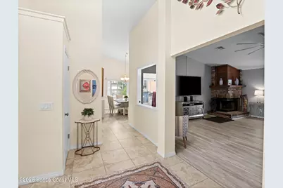 2582 Empire Avenue E, Melbourne, FL 32934 - Photo 7