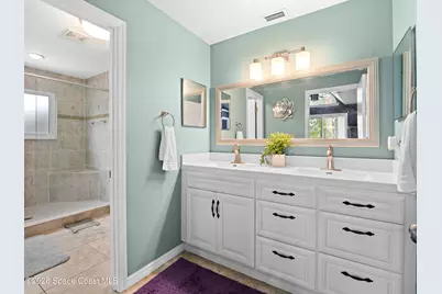 2582 Empire Avenue E, Melbourne, FL 32934 - Photo 21