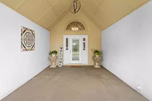 2582 Empire Ave E, Melbourne, FL 32934 - Photo 5