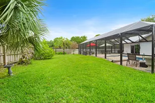 2582 Empire Ave E, Melbourne, FL 32934 - Photo 29