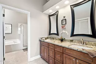 811 Oakwood Dr, Melbourne, FL 32940 - Photo 21