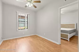 402 Breckenridge Cir SE, Palm Bay, FL 32909 - Photo 9