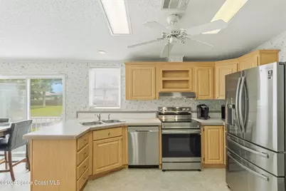 7509 Montauk Avenue #S10, Micco, FL 32976 - Photo 5