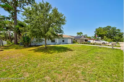 206 San Luis Street SW, Palm Bay, FL 32908 - Photo 3