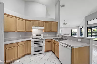 3643 Bluefield Avenue, Melbourne, FL 32934 - Photo 17