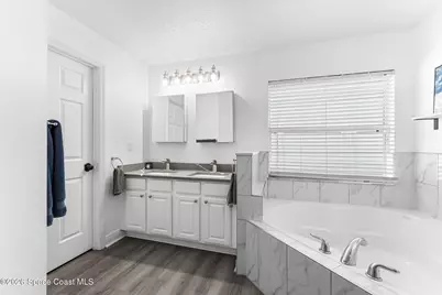 301 Wishing Well Circle SW, Palm Bay, FL 32908 - Photo 21