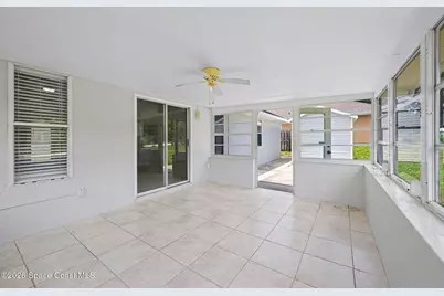 226 12th Street SW, Vero Beach, FL 32962 - Photo 5