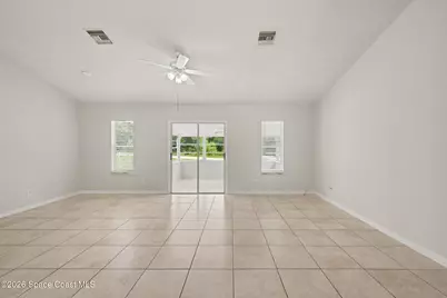 226 12th Street SW, Vero Beach, FL 32962 - Photo 3