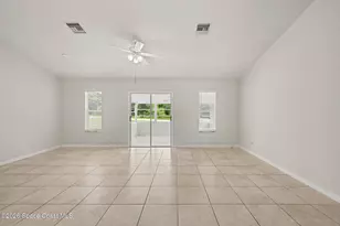 226 12th St SW, Vero Beach, FL 32962 - Photo 3