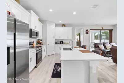 411 Fonsica Street SW, Palm Bay, FL 32908 - Photo 7