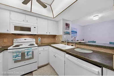 997 Sonesta Avenue NE #202, Palm Bay, FL 32905 - Photo 17