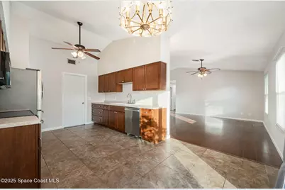 511 Biscayne Lane, Sebastian, FL 32958 - Photo 7