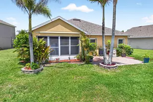 2247 Snapdragon Dr NW, Palm Bay, FL 32907 - Photo 7