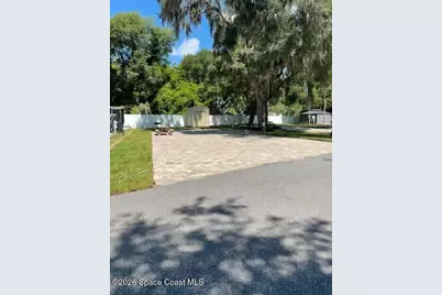 25075 NE 143rd Place, Fort Mc Coy, FL 32134 - Photo 3