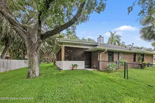 1810 Whispering Oaks Cir, Melbourne, FL 32934 - Photo 33