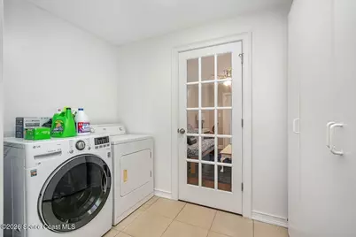 739 Bonnie Circle, Melbourne, FL 32901 - Photo 15