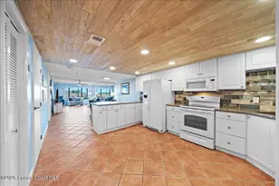 4600 Ocean Beach Blvd, Cocoa Beach, FL 32931 - Photo 5