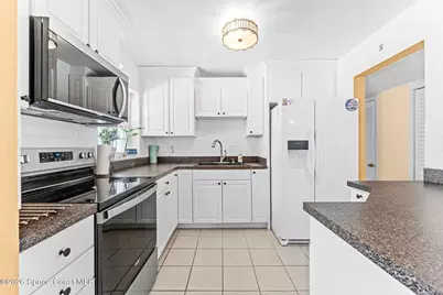 341 W Dover Street, Satellite Beach, FL 32937 - Photo 13