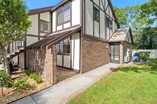 751 Greenwood Manor Cir, West Melbourne, FL 32904 - Photo 3