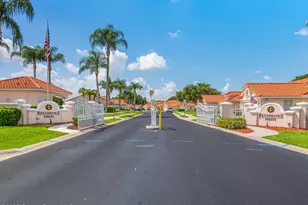 598 Renaissance Ave, Melbourne, FL 32940 - Photo 3