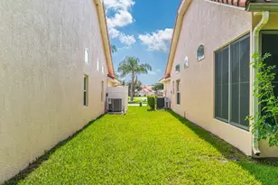 598 Renaissance Ave, Melbourne, FL 32940 - Photo 37