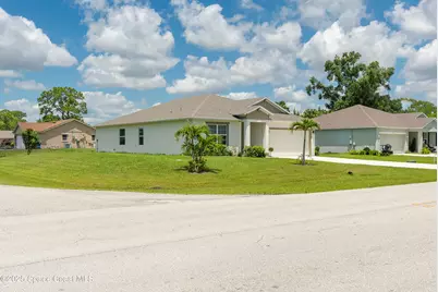 724 San Filippo Drive SE, Palm Bay, FL 32909 - Photo 35
