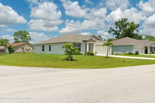 724 San Filippo Dr SE, Palm Bay, FL 32909 - Photo 35