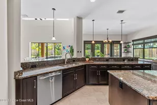 1975 Botanica Cir, Melbourne, FL 32904 - Photo 11
