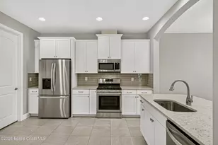 8373 Loren Cove Dr, Melbourne, FL 32940 - Photo 9