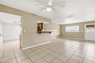 502 Australian Rd NW, Palm Bay, FL 32907 - Photo 9