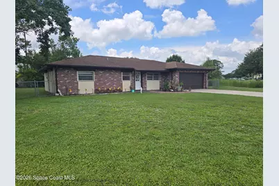 502 Australian Road NW, Palm Bay, FL 32907 - Photo 3