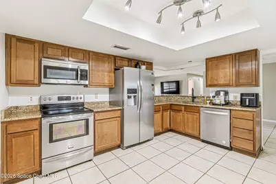 502 Australian Road NW, Palm Bay, FL 32907 - Photo 5