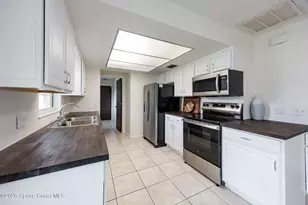 317 Fernandina St NW, Palm Bay, FL 32907 - Photo 9