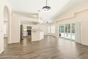 1172 Pine Creek Cir NE, Palm Bay, FL 32905 - Photo 13